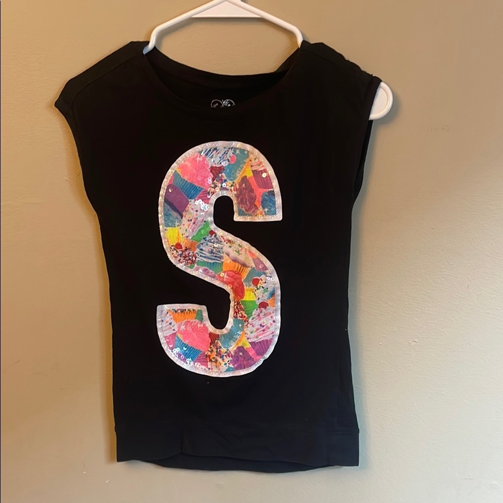 Justice Black Short Sleeve Tee with Vibrant Graphic (Bin V)​